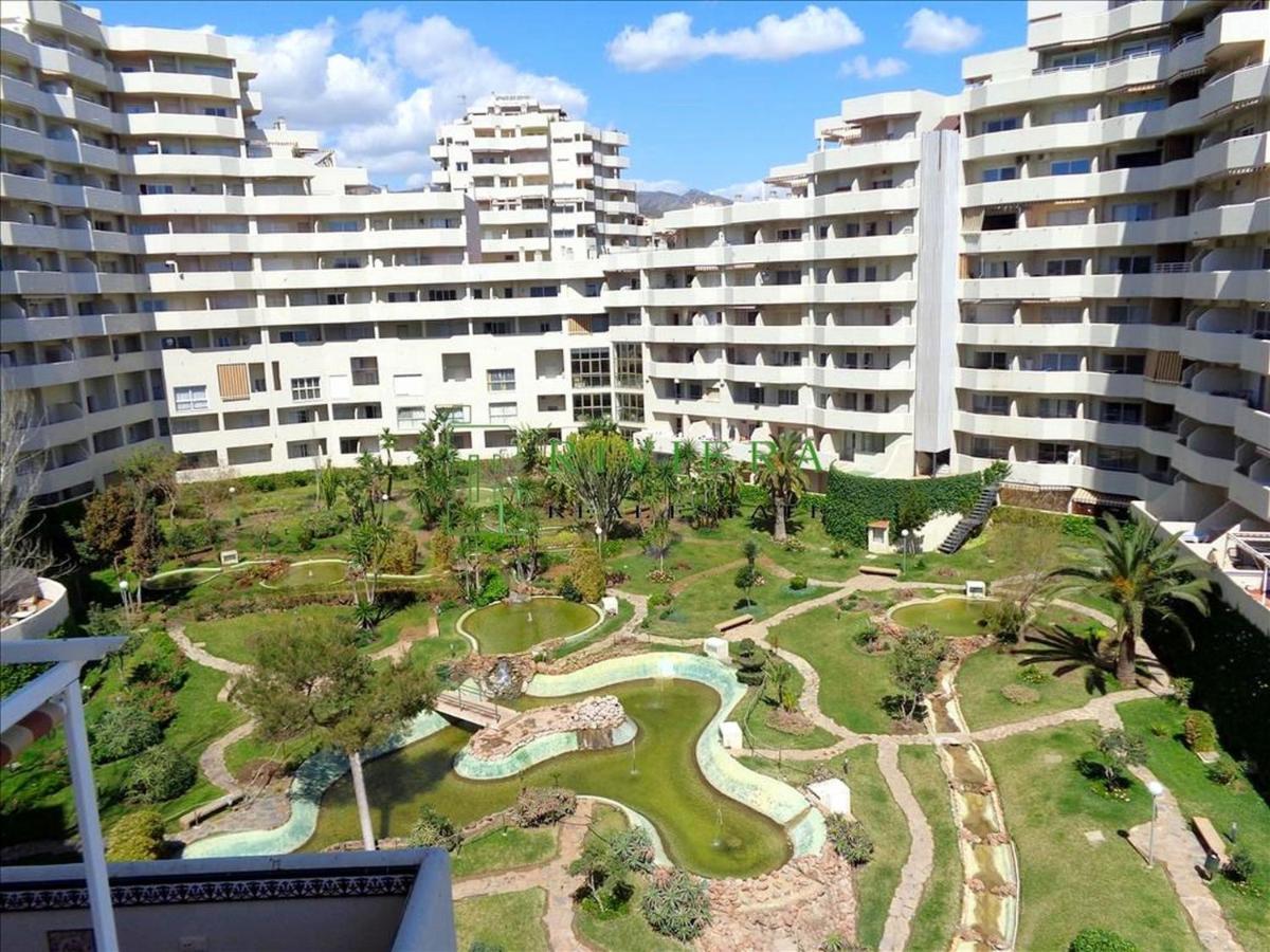 Benal Beach Con Vista Frontal Al Mar Benalmádena Zewnętrze zdjęcie