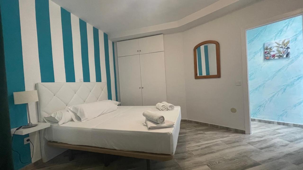 Benal Beach Con Vista Frontal Al Mar Benalmádena Zewnętrze zdjęcie